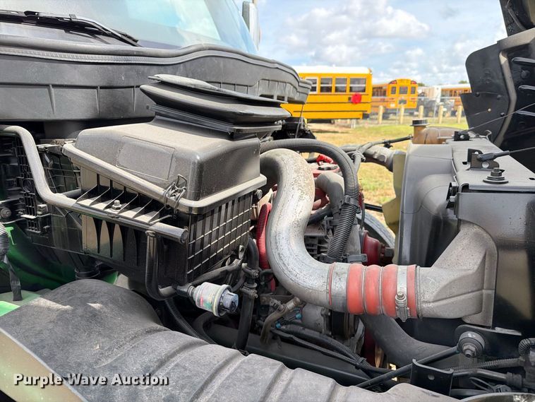 image for item EA7382 2020 International MV607 refrigerated truck