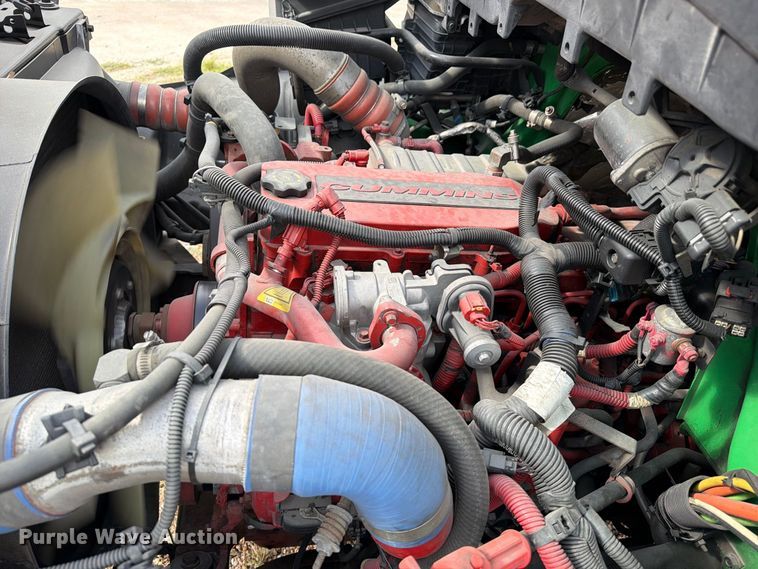 image for item EA7382 2020 International MV607 refrigerated truck