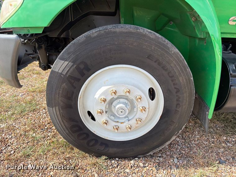 image for item EA7382 2020 International MV607 refrigerated truck