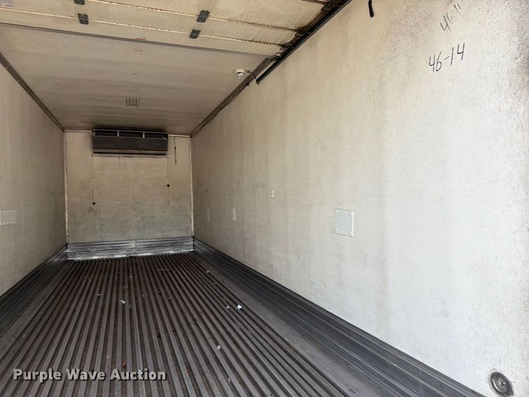 image for item EA7383 2019 International DuraStar 4300 refrigerated truck