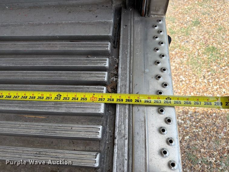 image for item EA7383 2019 International DuraStar 4300 refrigerated truck