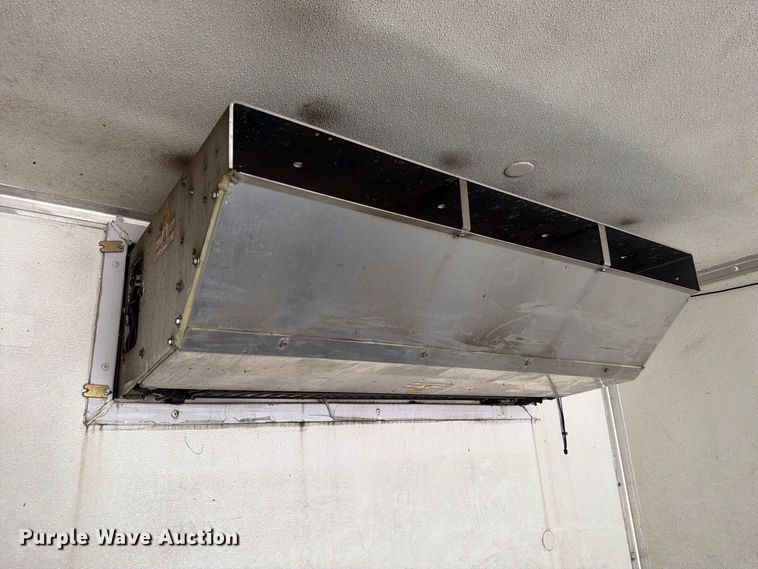 image for item EA7383 2019 International DuraStar 4300 refrigerated truck