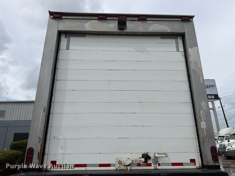 image for item EA7384 2020 International MV607 refrigerated truck