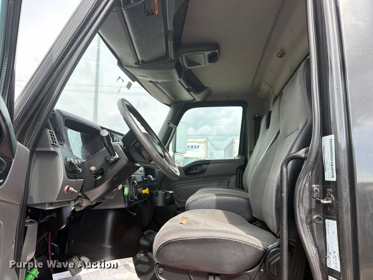 image for item EA7384 2020 International MV607 refrigerated truck