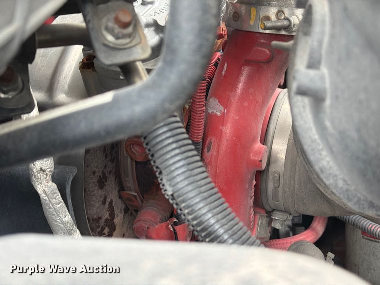 image for item EA7384 2020 International MV607 refrigerated truck