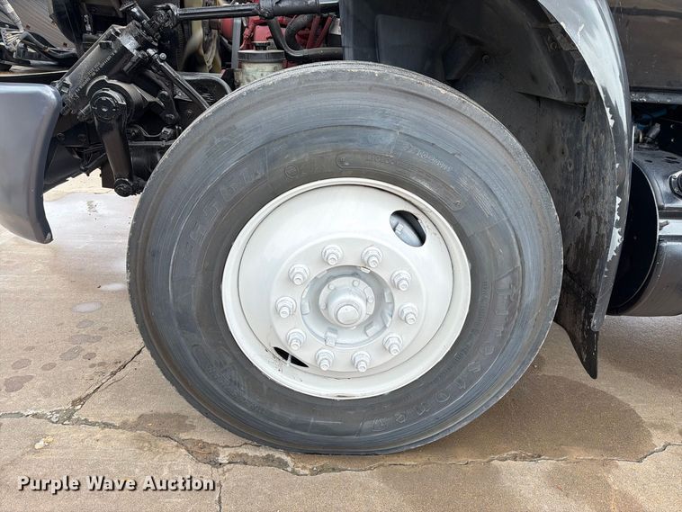 image for item EA7384 2020 International MV607 refrigerated truck