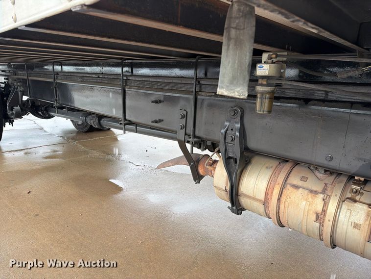 image for item EA7385 2019 International DuraStar 4300 refrigerated truck
