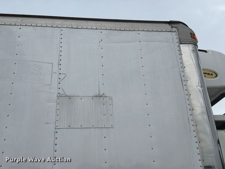 image for item EA7385 2019 International DuraStar 4300 refrigerated truck