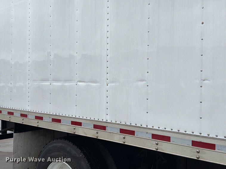 image for item EA7385 2019 International DuraStar 4300 refrigerated truck
