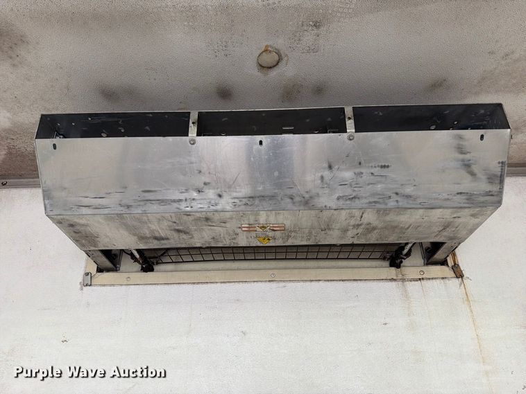 image for item EA7385 2019 International DuraStar 4300 refrigerated truck