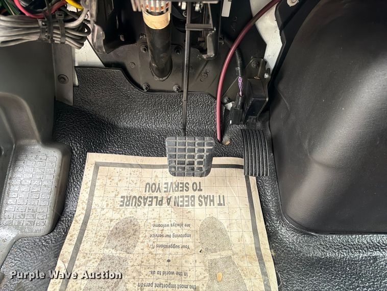 image for item EA7385 2019 International DuraStar 4300 refrigerated truck