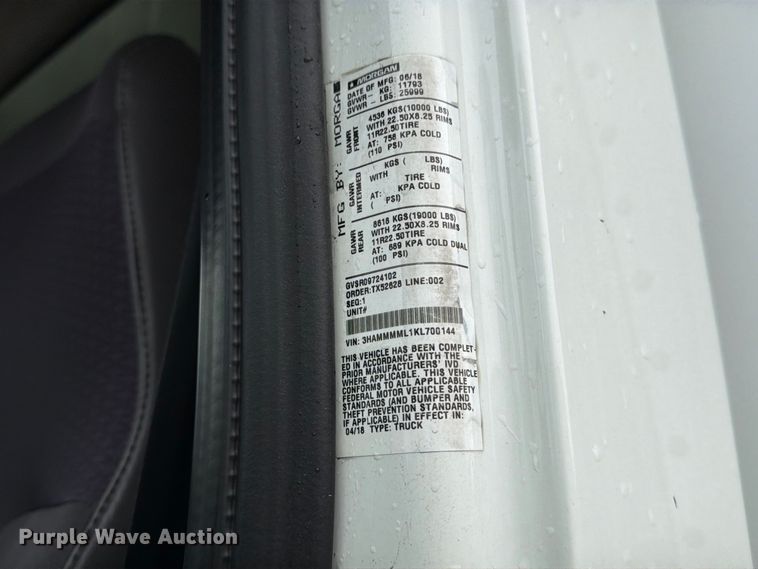 image for item EA7385 2019 International DuraStar 4300 refrigerated truck