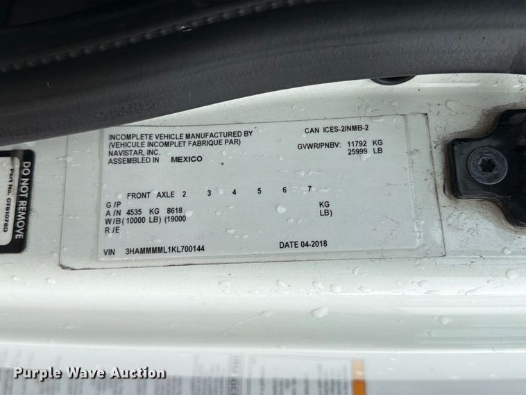image for item EA7385 2019 International DuraStar 4300 refrigerated truck