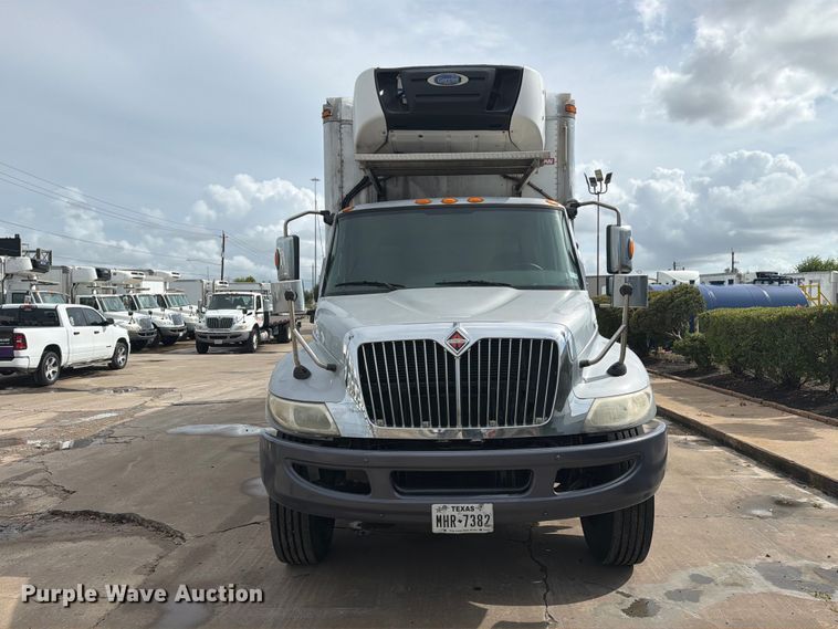 image for item EA7386 2020 International MV607 refrigerated truck