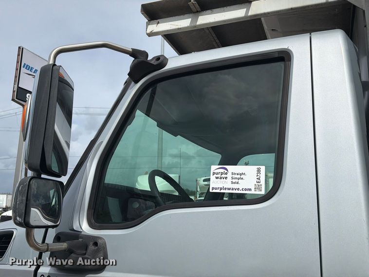 image for item EA7386 2020 International MV607 refrigerated truck