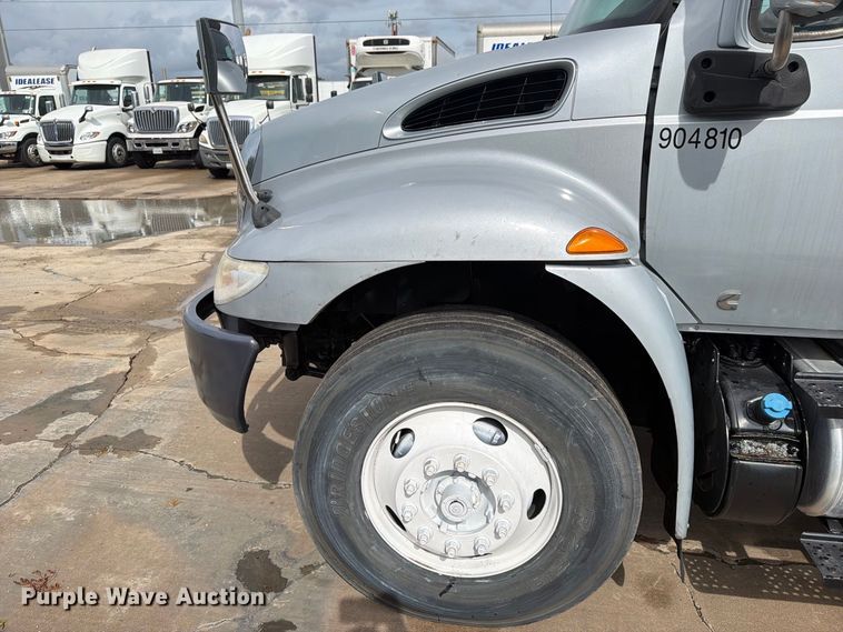 image for item EA7386 2020 International MV607 refrigerated truck