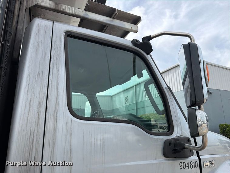 image for item EA7386 2020 International MV607 refrigerated truck