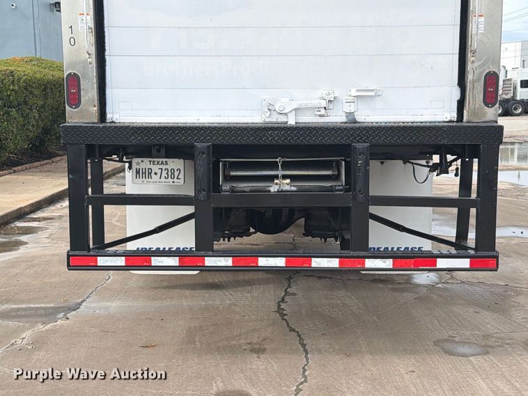 image for item EA7386 2020 International MV607 refrigerated truck
