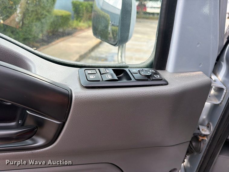 image for item EA7386 2020 International MV607 refrigerated truck