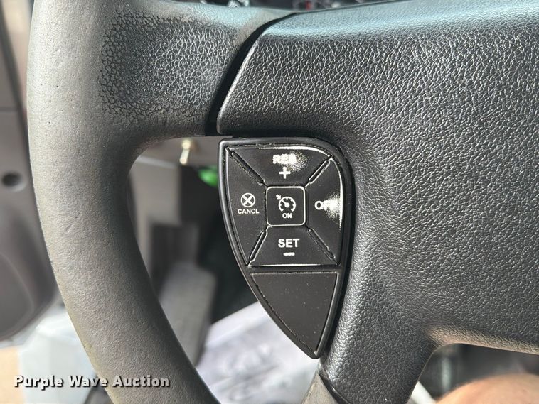 image for item EA7386 2020 International MV607 refrigerated truck