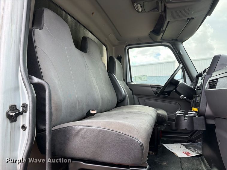 image for item EA7386 2020 International MV607 refrigerated truck