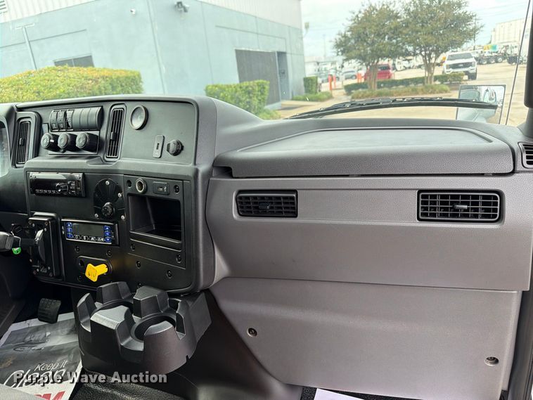 image for item EA7386 2020 International MV607 refrigerated truck