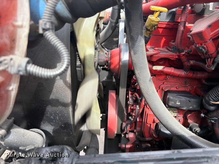 image for item EA7386 2020 International MV607 refrigerated truck