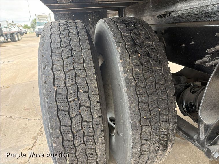 image for item EA7386 2020 International MV607 refrigerated truck