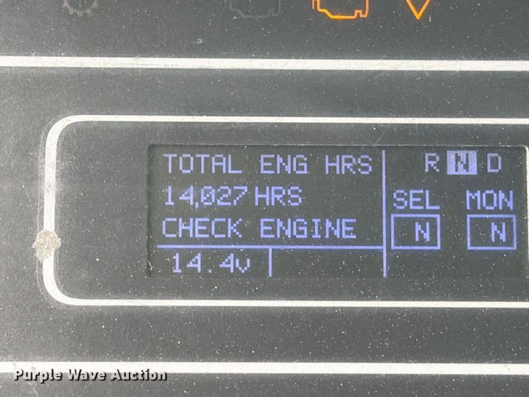 image for item EA7386 2020 International MV607 refrigerated truck