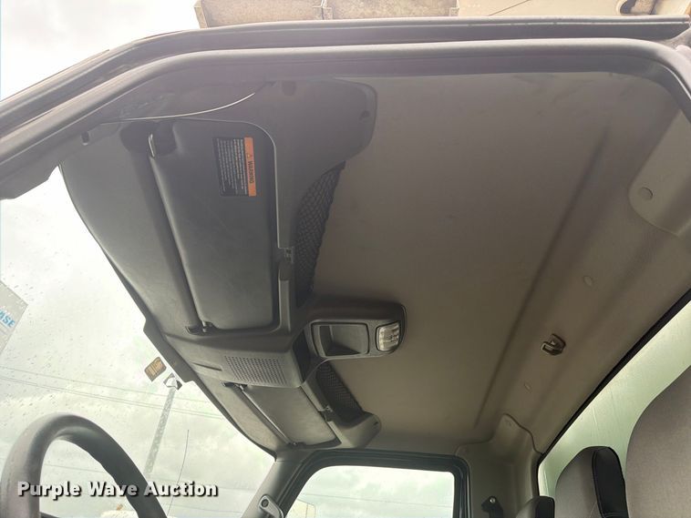 image for item EA7387 2020 International MV607 refrigerated truck