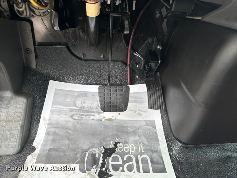 image for item EA7387 2020 International MV607 refrigerated truck