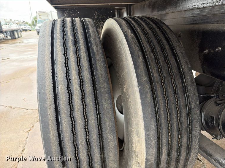 image for item EA7387 2020 International MV607 refrigerated truck
