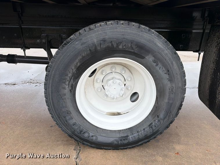 image for item EA7387 2020 International MV607 refrigerated truck