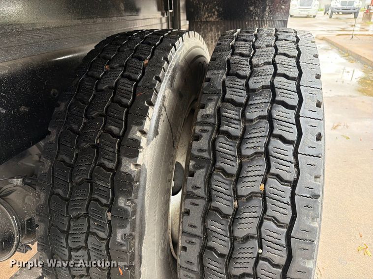 image for item EA7387 2020 International MV607 refrigerated truck