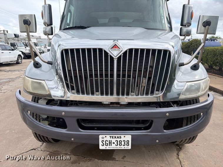 image for item EA7388 2020 International MV607 refrigerated truck