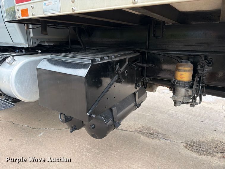 image for item EA7388 2020 International MV607 refrigerated truck