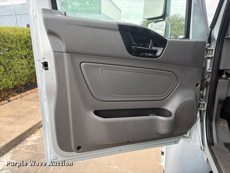 image for item EA7388 2020 International MV607 refrigerated truck