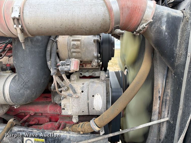 image for item ED0068 2007 Kenworth T800 semi truck