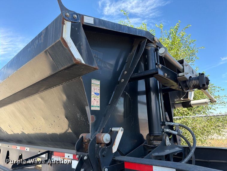 image for item ED0204 2014 Circle R  by Thurston SS402 side dump trailer