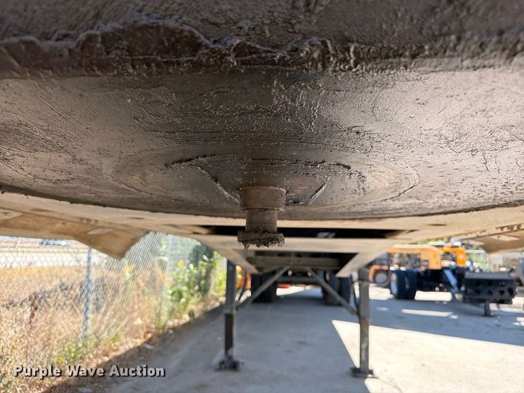 image for item ED0204 2014 Circle R  by Thurston SS402 side dump trailer