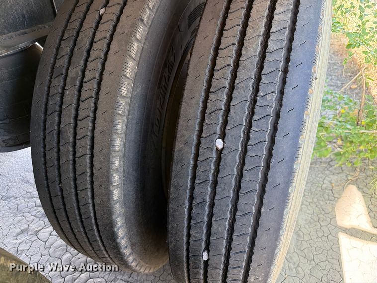 image for item ED0204 2014 Circle R  by Thurston SS402 side dump trailer