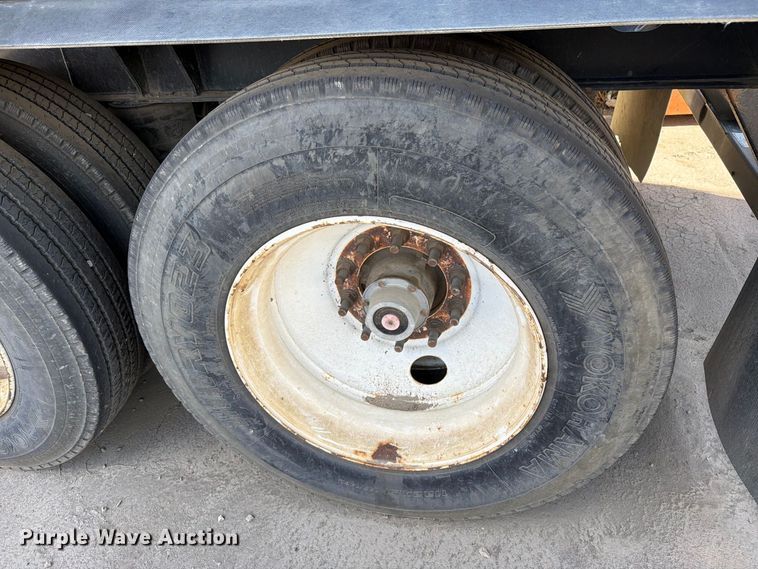 image for item ED0204 2014 Circle R  by Thurston SS402 side dump trailer