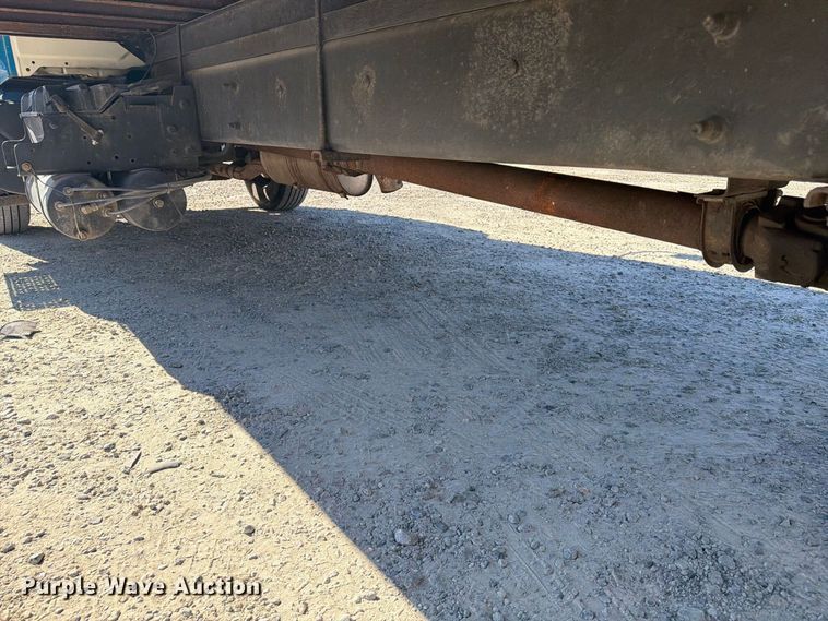 image for item EF1407 2002 International 4400 box truck