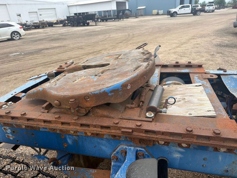 image for item EI7674 1983 Freightliner FLT semi truck