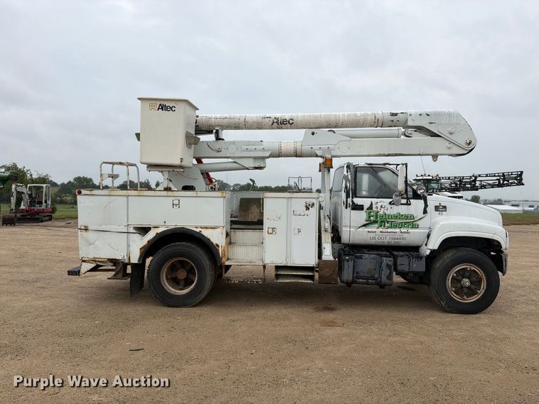 image for item EI7741 1997 Chevrolet C7500 bucket truck