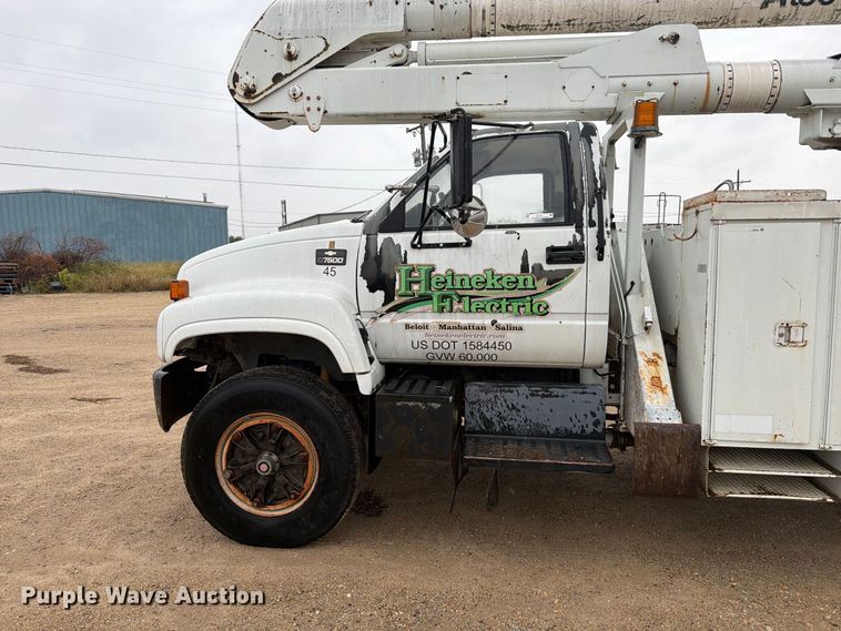 image for item EI7741 1997 Chevrolet C7500 bucket truck