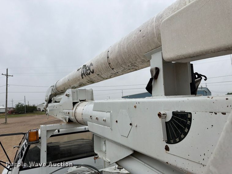 image for item EI7741 1997 Chevrolet C7500 bucket truck