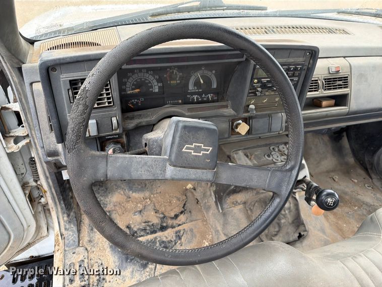 image for item EI7741 1997 Chevrolet C7500 bucket truck