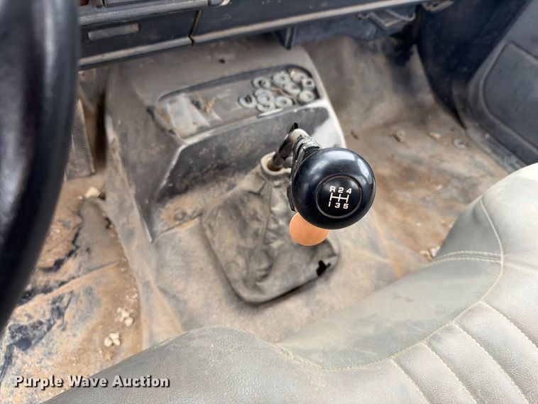 image for item EI7741 1997 Chevrolet C7500 bucket truck