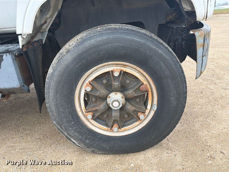 image for item EI7741 1997 Chevrolet C7500 bucket truck